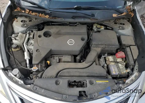 2015 Nissan Altima 2.5 z USA, uszkodzony, nr VIN 1N4AL3APXFN334353
